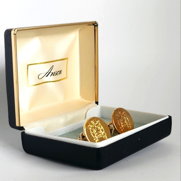 Vintage Anson Gold-Tone Cufflinks - Picture 1 of 13